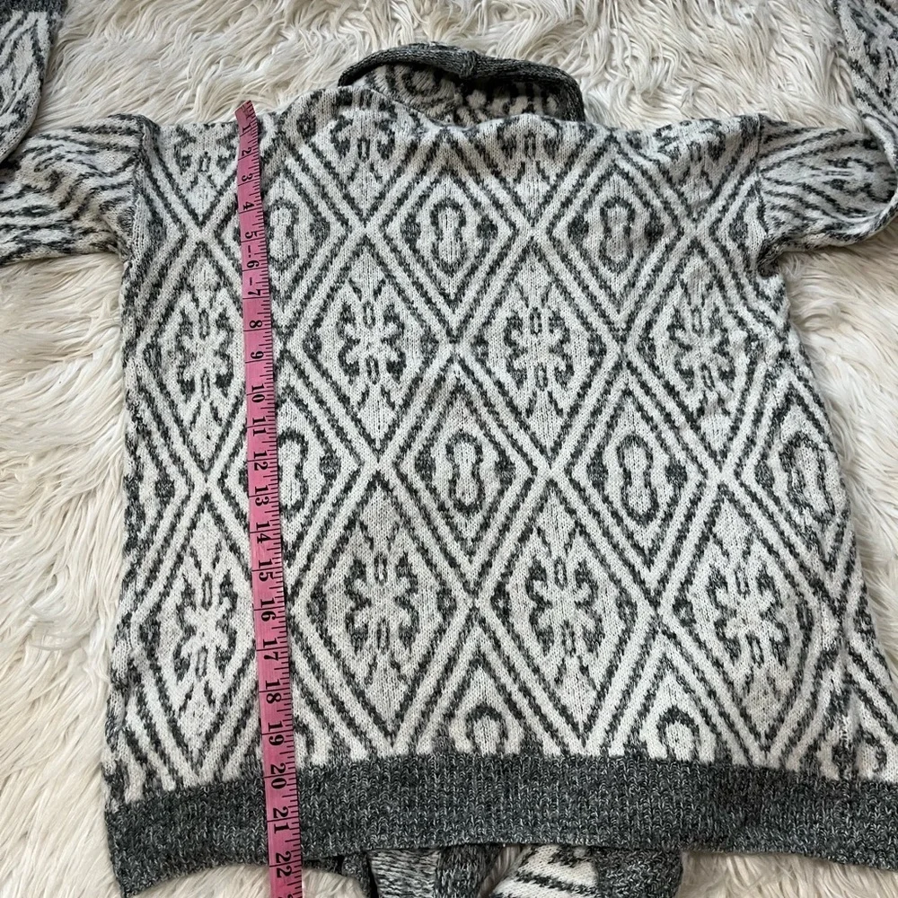 Abercrombie & Fitch Open Shawl Wool Blend Cardigan Sweater Gray Aztec Print